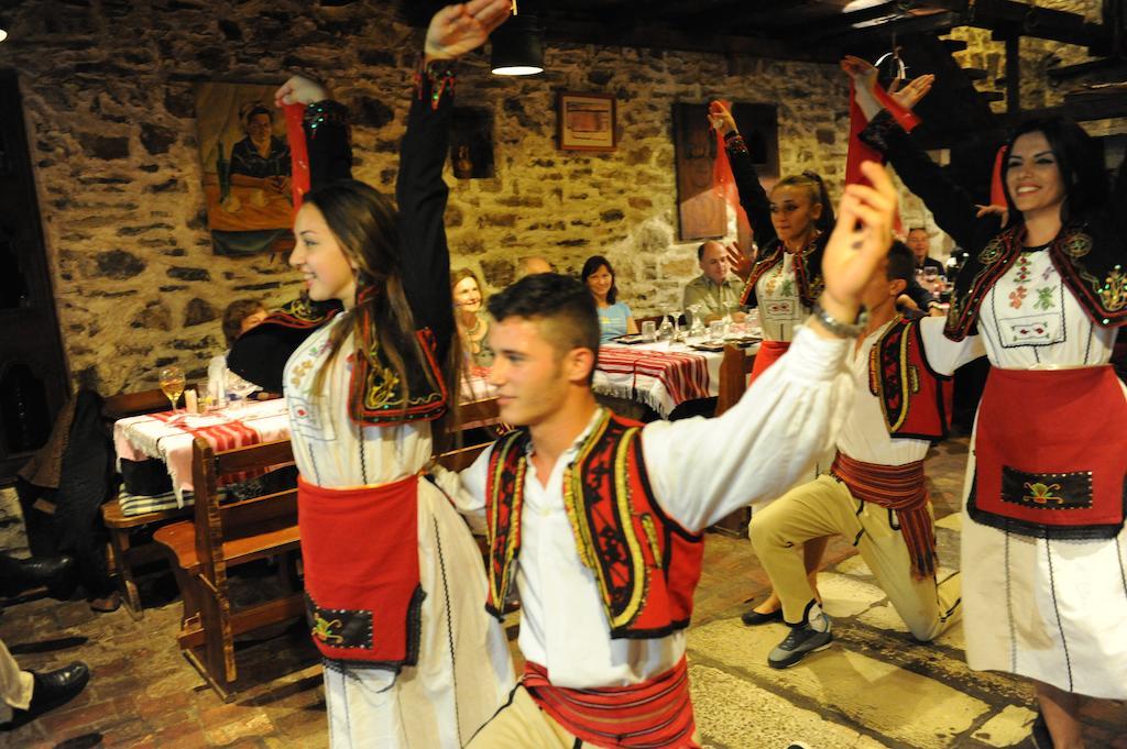 特拉迪塔酒店 Shkodër 外观 照片
